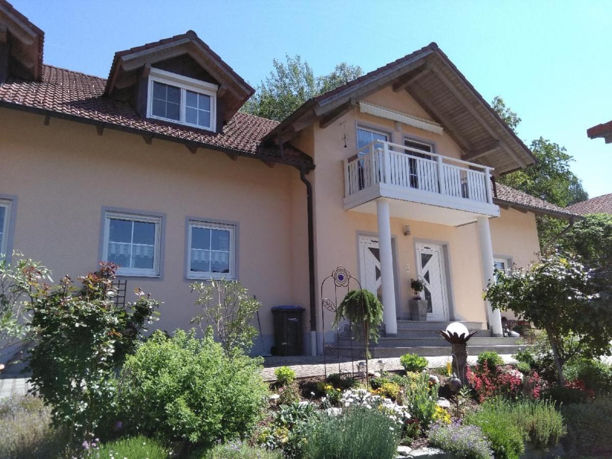Ferienwohnung Pietzavka Wiesenfelden Dış mekan fotoğraf