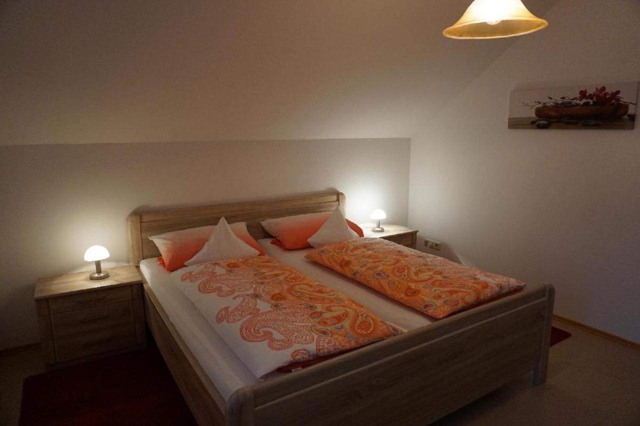 Ferienwohnung Pietzavka Wiesenfelden Dış mekan fotoğraf